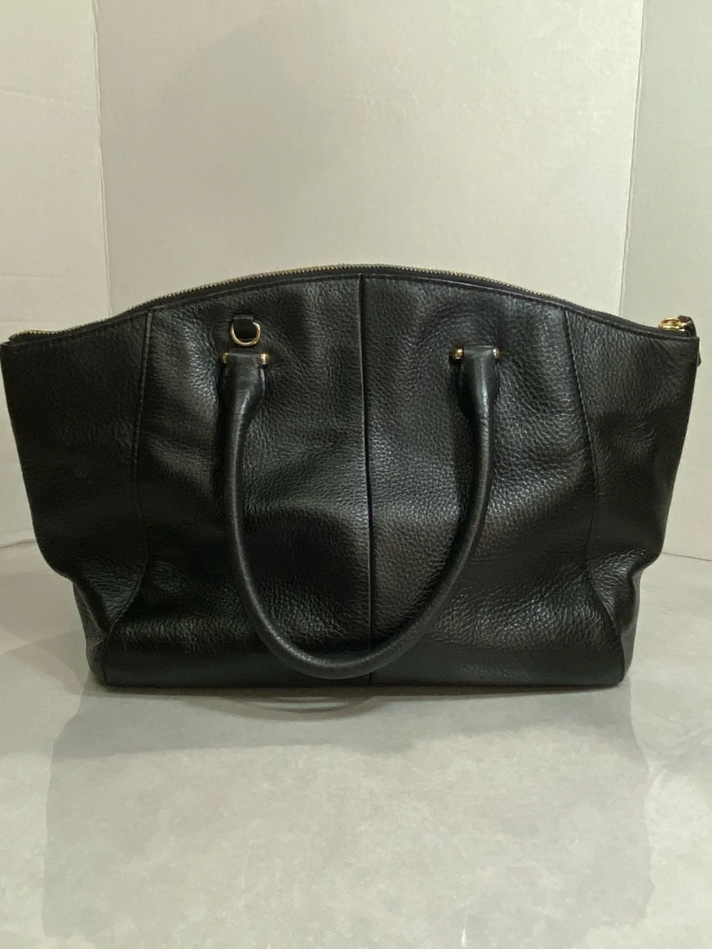 Vince Camuto Quilted Pebbled Leather Tote Black Gold Zip Shopper